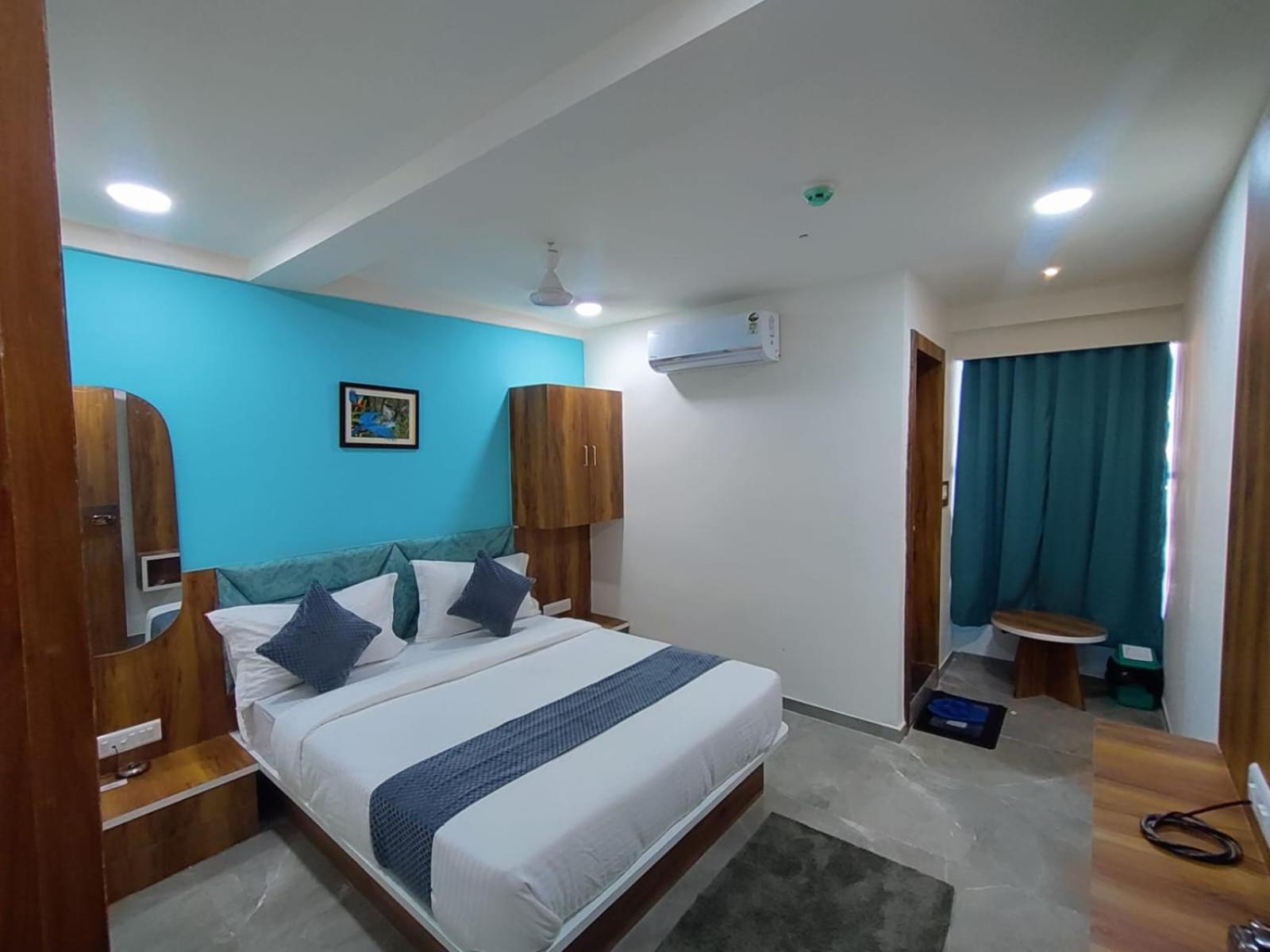 Hotel Lee Park Ahmedabad Eksteriør billede