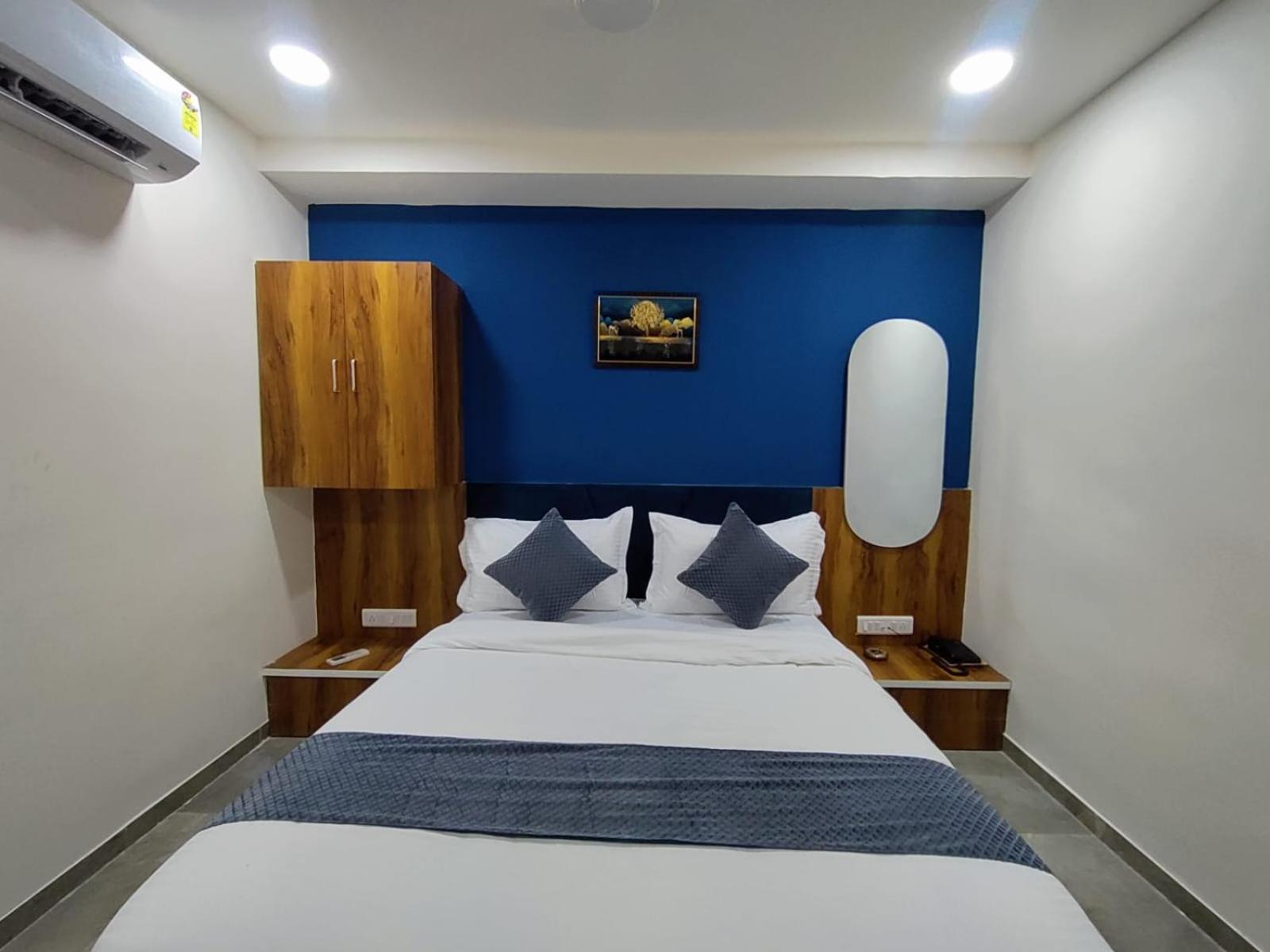 Hotel Lee Park Ahmedabad Eksteriør billede