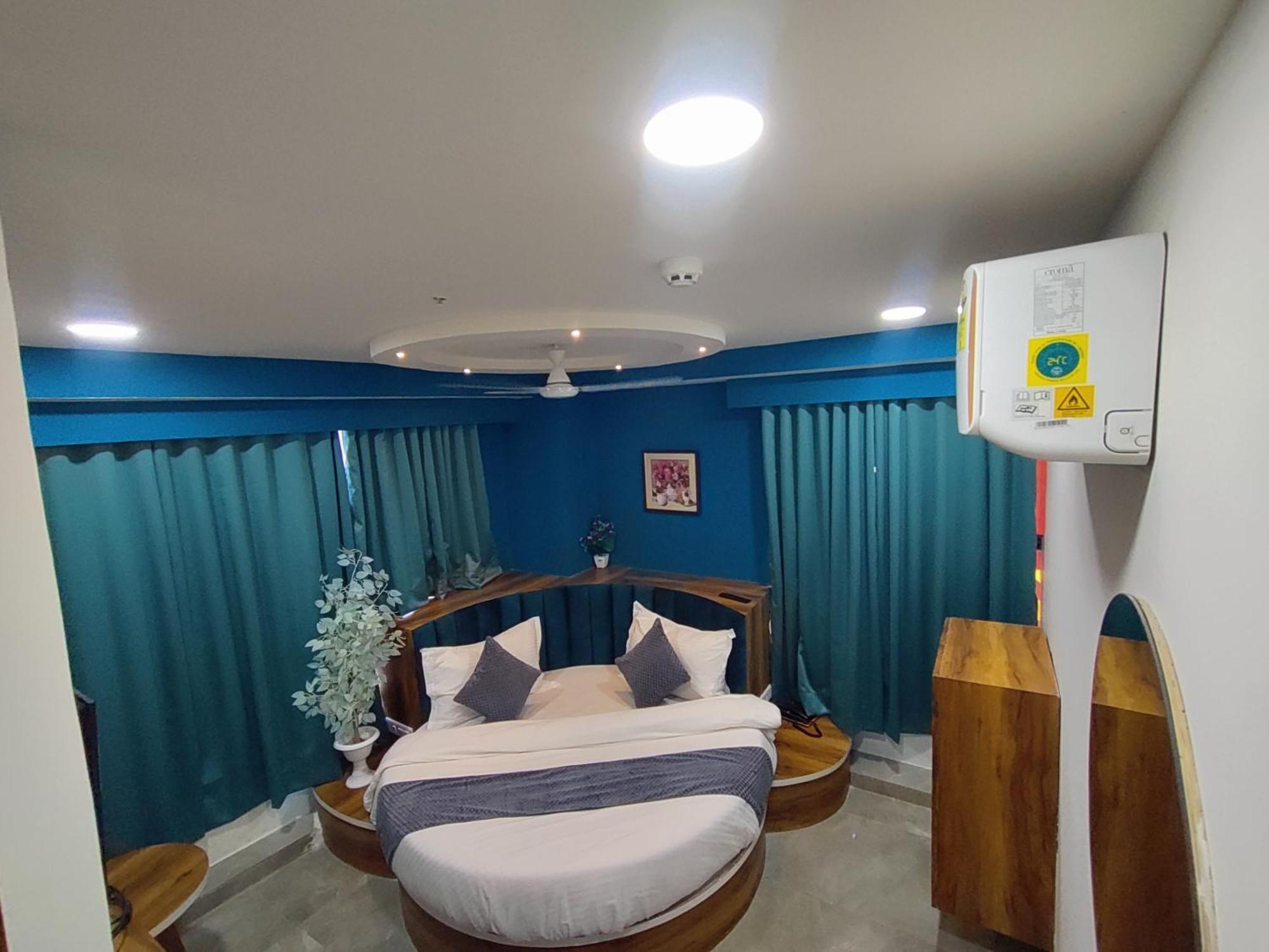 Hotel Lee Park Ahmedabad Eksteriør billede